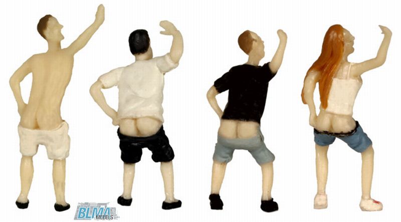 Mooning Back