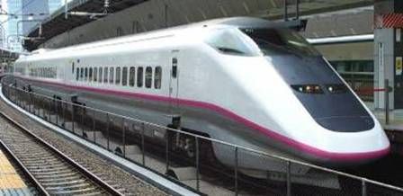 Shinkansen Komachi Picture two Shinkansen Komachi Picture two