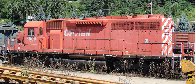 SD40 CP 5500 left side