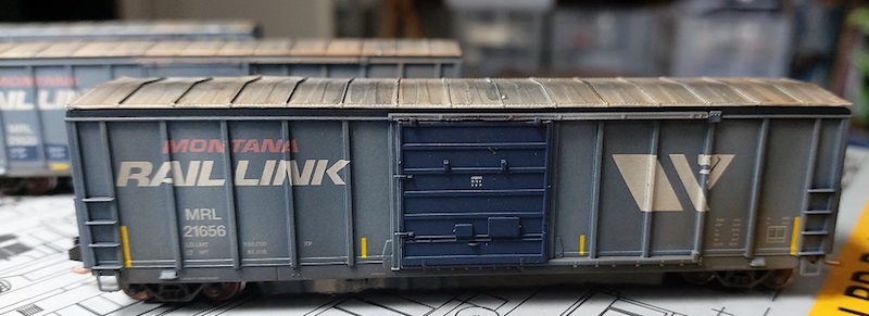 BN 51' PLUG DOOR BOXCAR**.. Hand Weathered by Seller     HO 